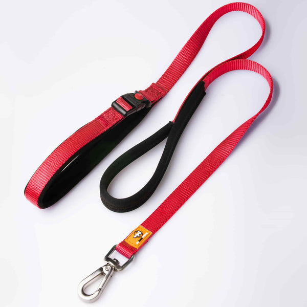 Canny Lead Connect red with lockable buckle - designed to train your dog with the Canny Collar